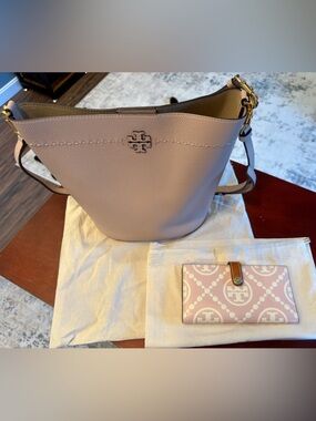 Tory Burch Dusty Rose Pebbled Leather Shoulder Bag with Gold Hardware and Wallet